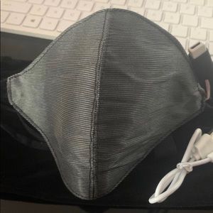 LIGHT UP FACE MASK, MULTI COLOR/FLASHES